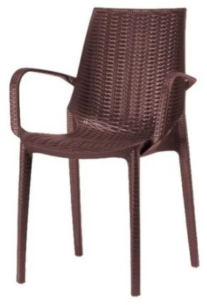 silla-simil-rattan-apoya-brazos